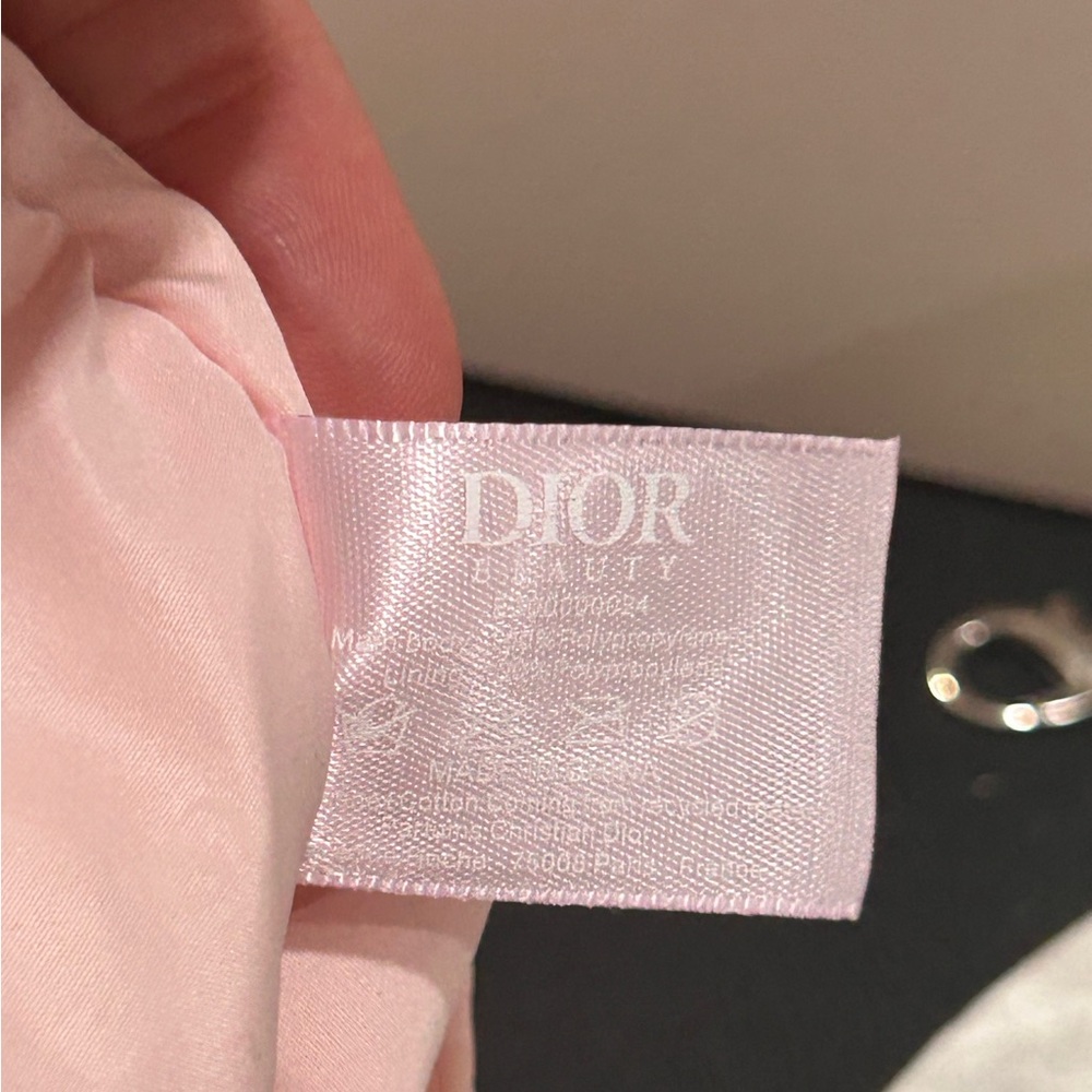 (Last one!!)Christian Dior Pink Clutch Bag with Faux Pearl Chain - NIB - Picture 8 of 13